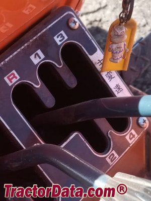 Kubota L1802 transmission controls