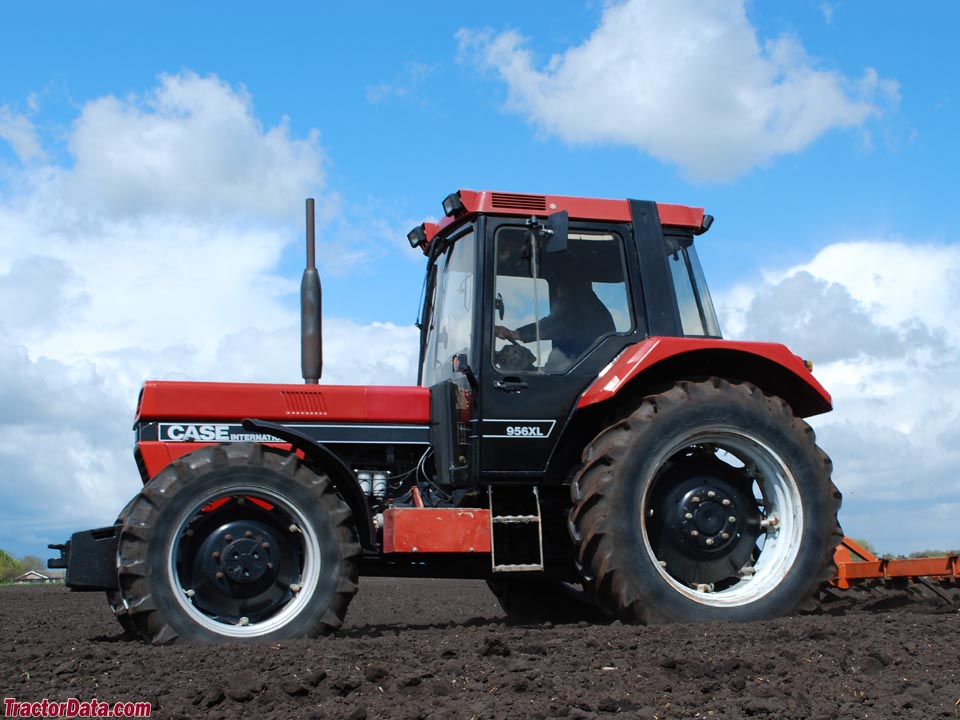 CaseIH 956 XL