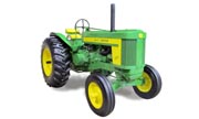 John Deere 720 Standard tractor photo