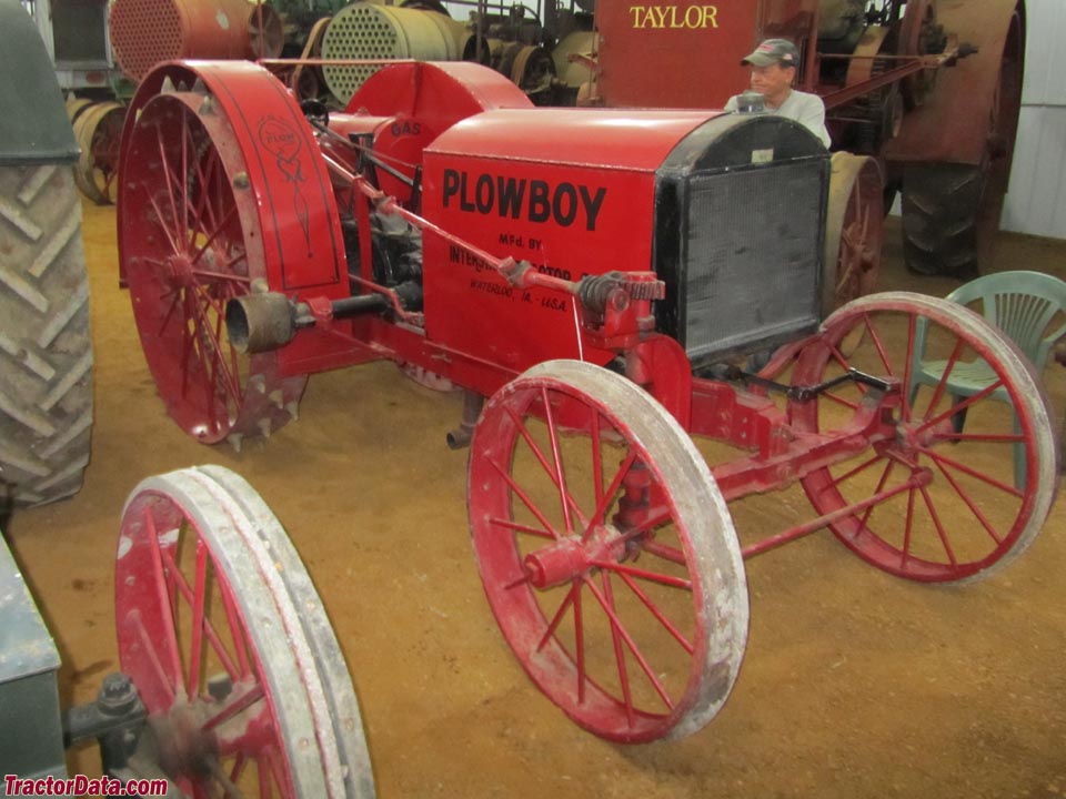 Plow Boy 10-20 tractor (Ken Kass collection).