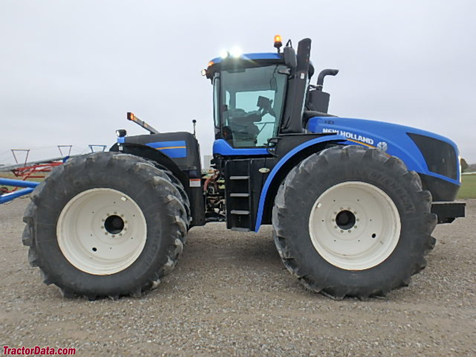 New Holland T9.565