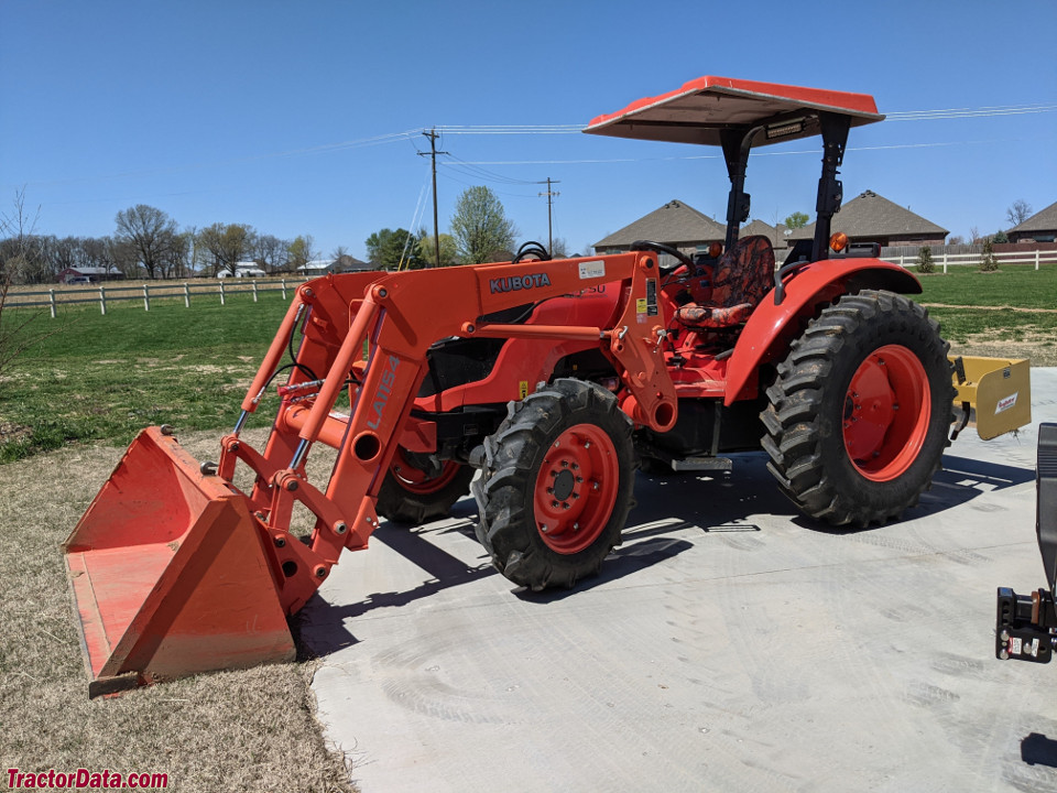 Kubota M5660SU