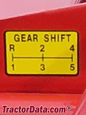 Farmall Super M-TA transmission controls