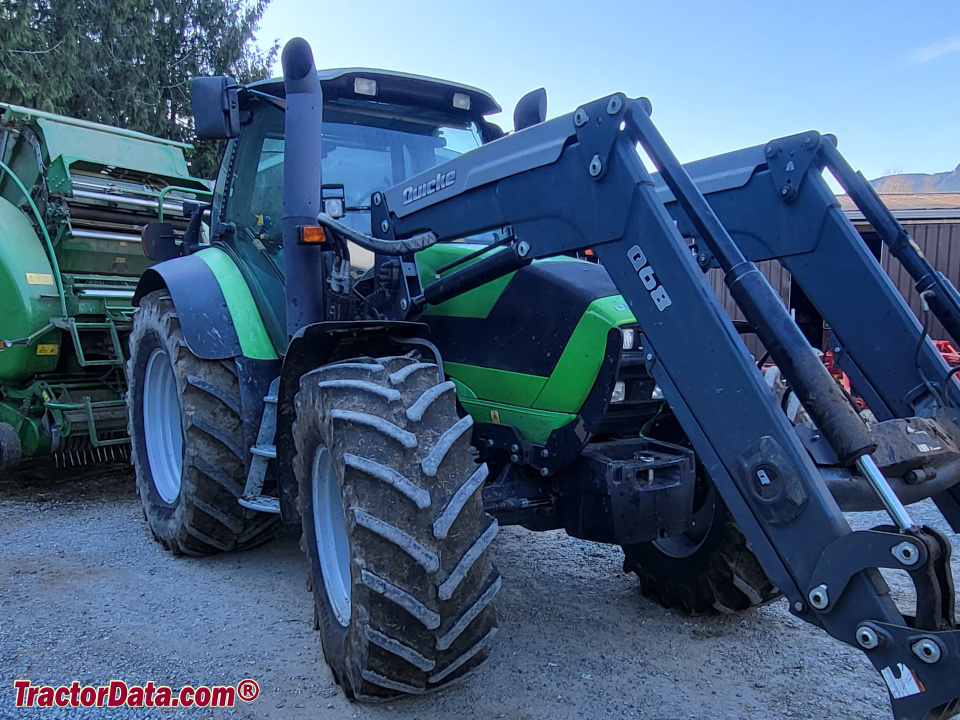 Deutz-Allis Agrotron M620.