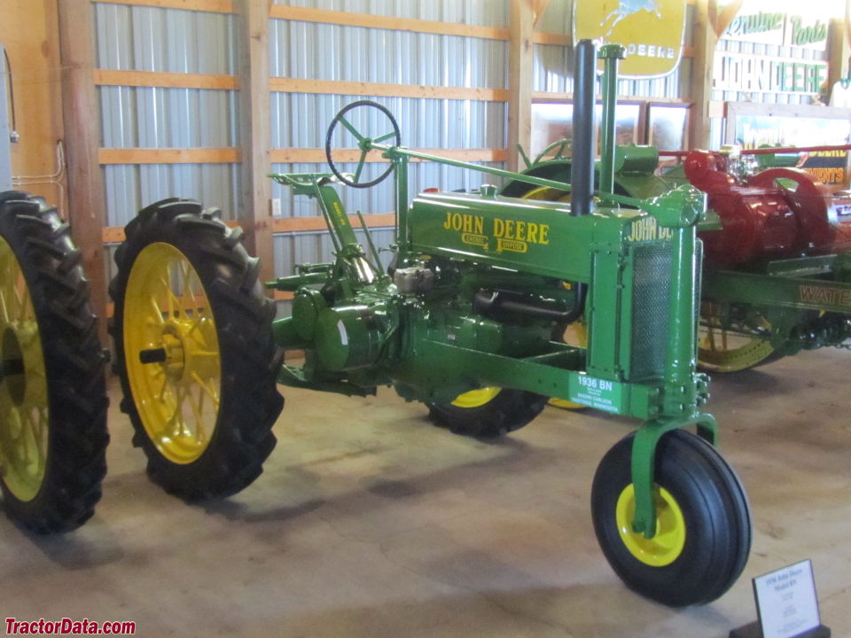 Unstyled 1969 John Deere BN with rubber tires..