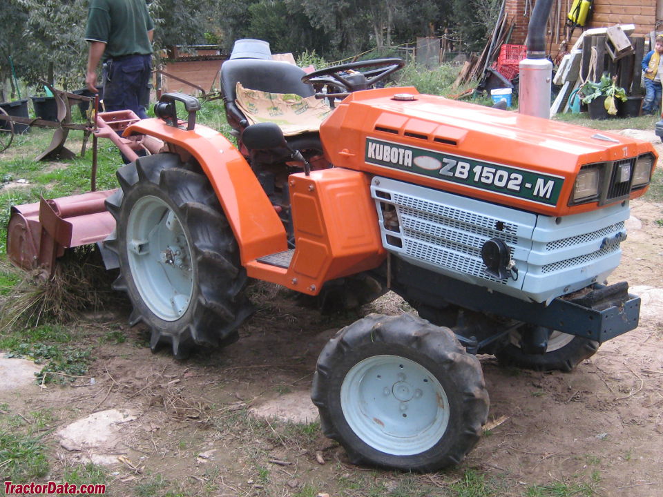 Kubota ZB1502-M.