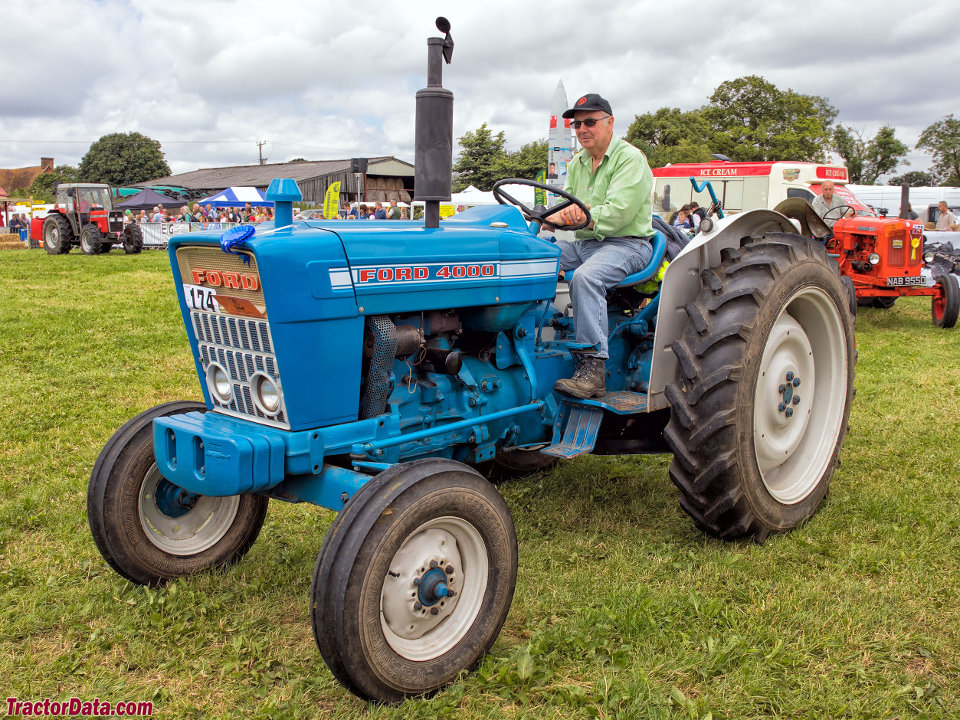 Ford 4000 tractor photos information