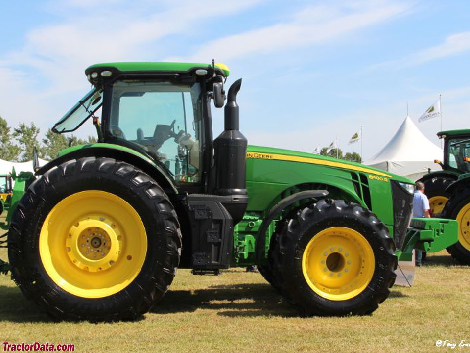 John Deere 8400R