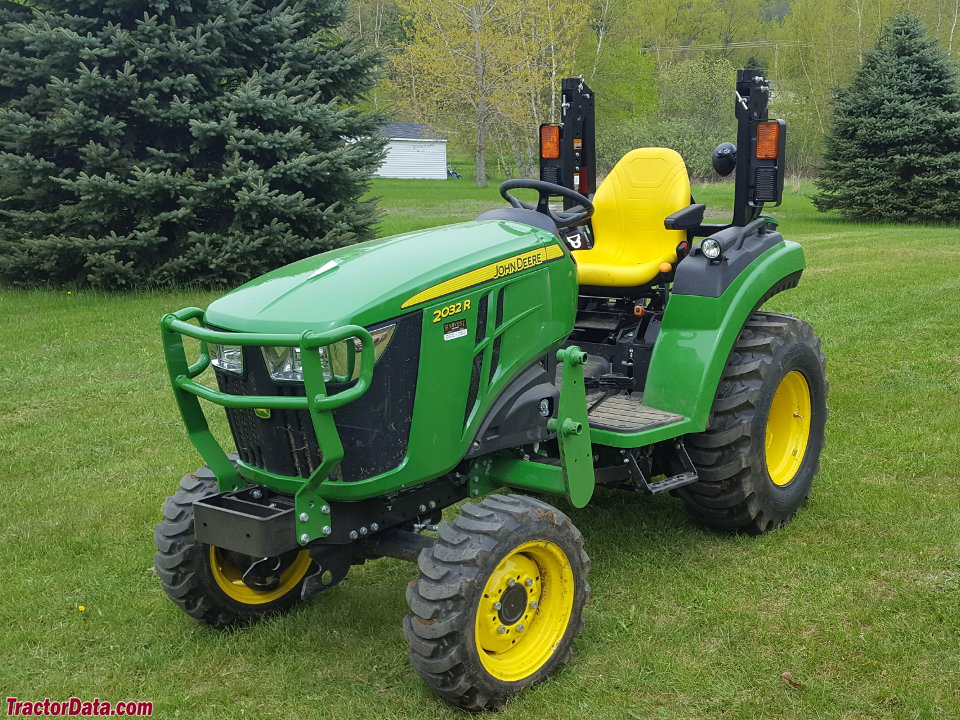 John Deere 2032R compact utility tractor.