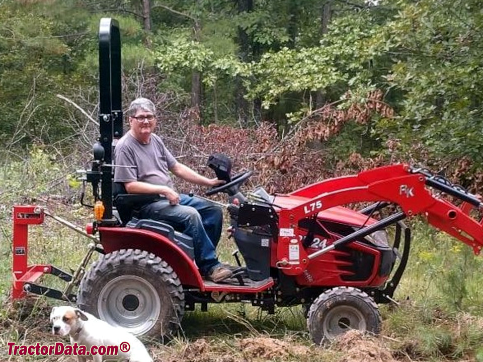 RK24H with middle buster plow.