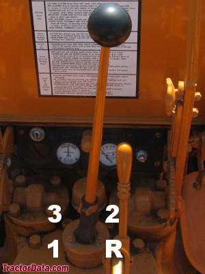 Cletrac ED2 transmission controls