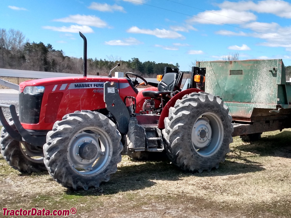 Massey Ferguson 2607H