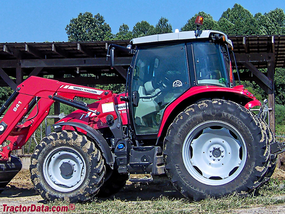 Massey Ferguson 5713SL