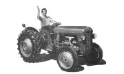 Massey Ferguson 835 tractor photo
