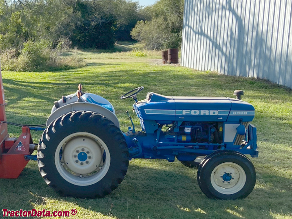 Ford 3910 Narrow Orchard