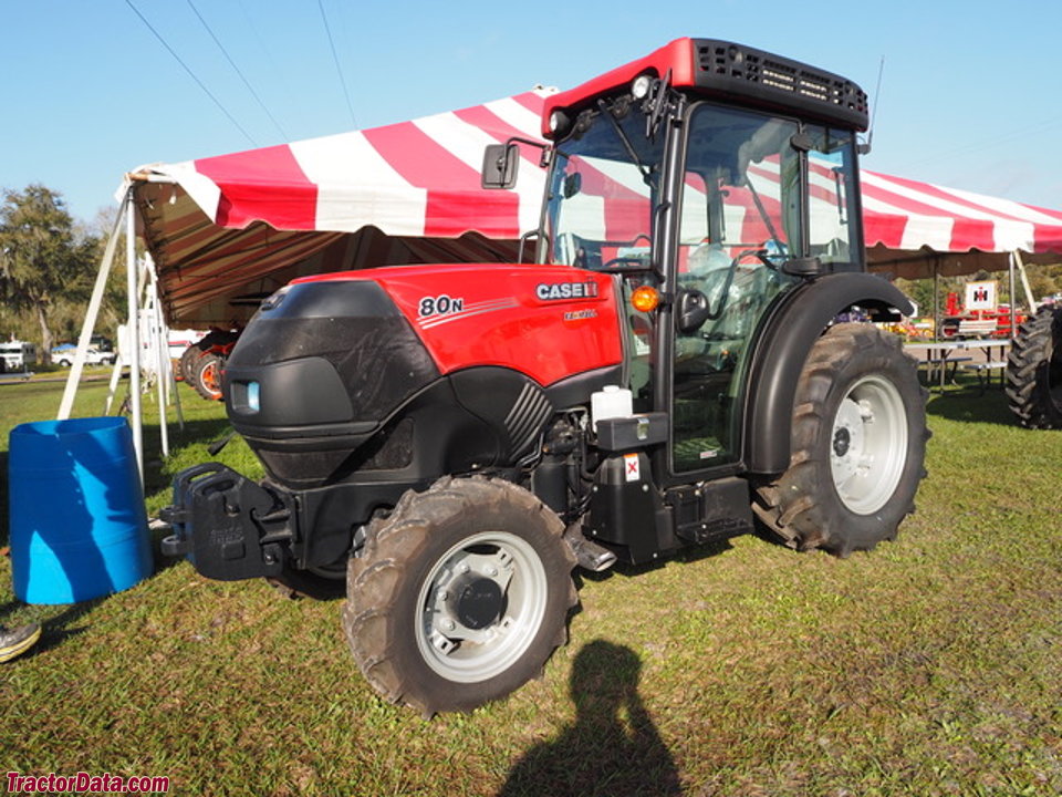 CaseIH Farmall 80N