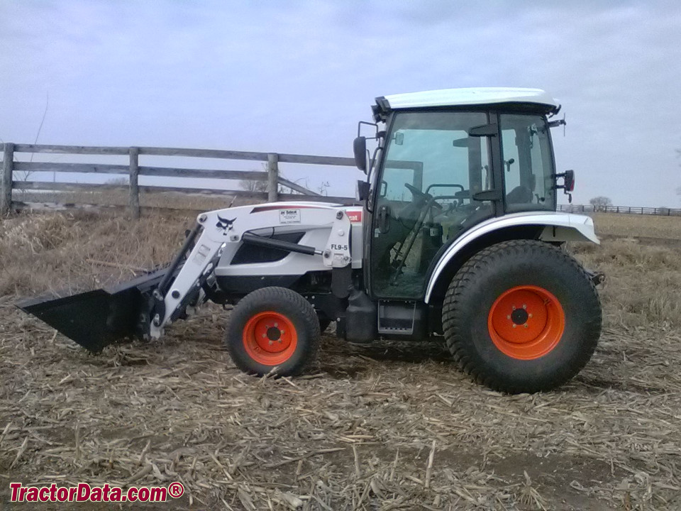 Bobcat CT5550 compact utility tractor with FL9-5 front-end loader.