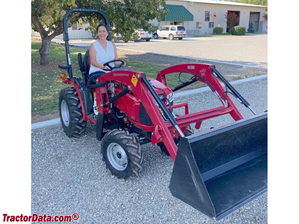 Mahindra Max 26XLT