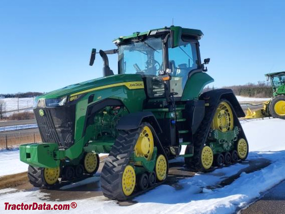John Deere 8RX 410 crawler.