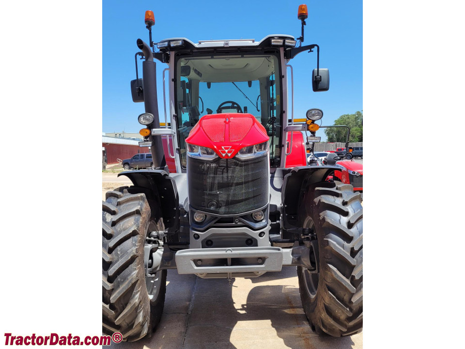 Massey Ferguson 8S.225