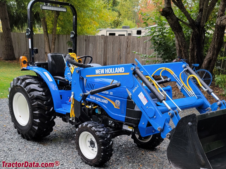 New Holland Workmaster 25