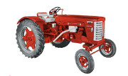 Farmall F-267 tractor photo